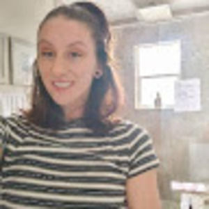 Meet your Posher, Caroline